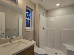 833 S 112th St #829B, Seattle, WA 98168