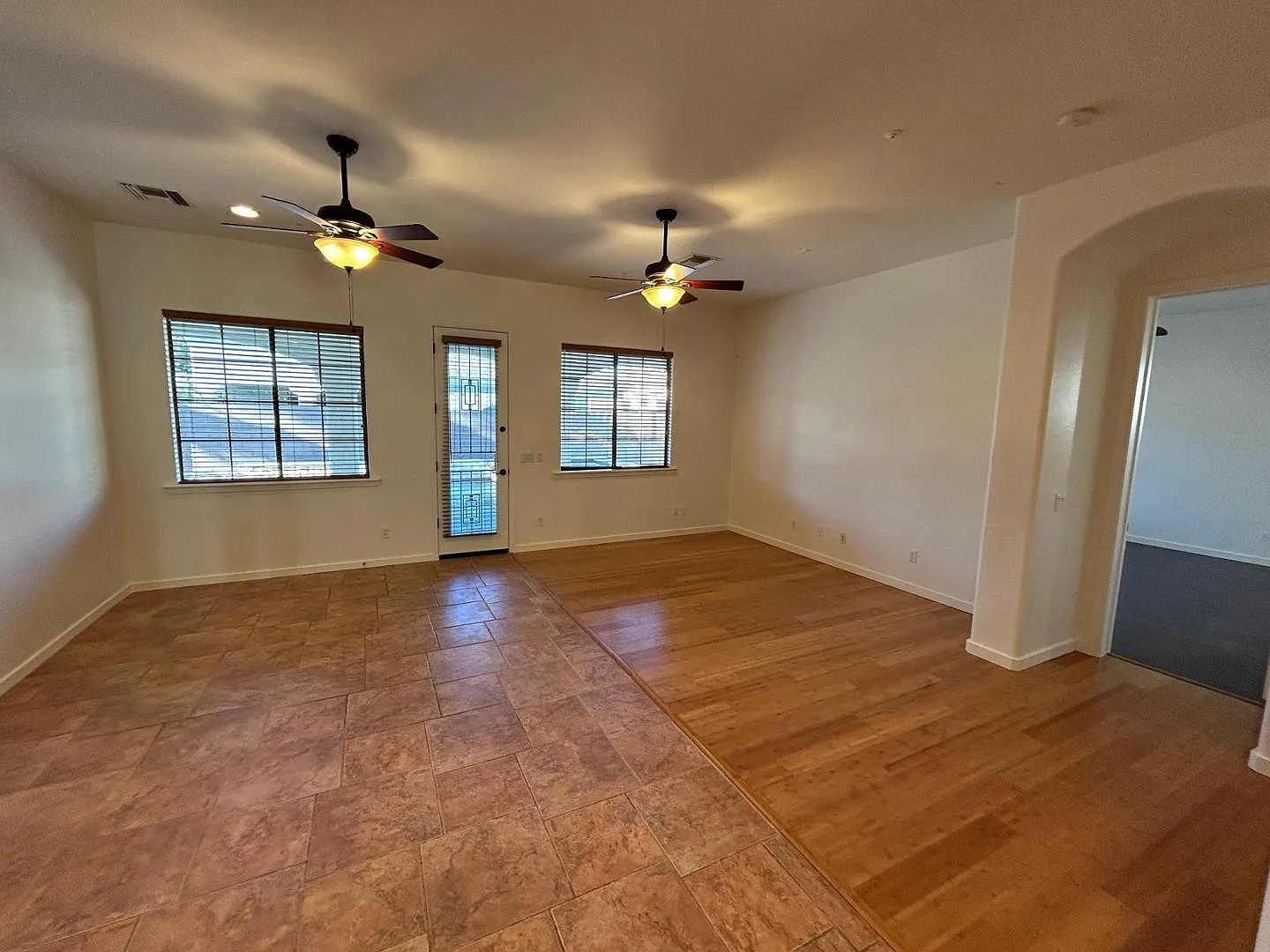 4 bed, 3.0 bath, 3187 sqft, $3,499 — Photo 4