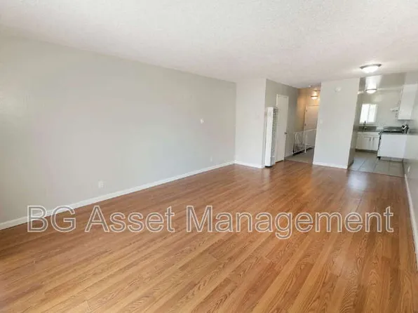 106 Avian Dr, Vallejo, CA 94591