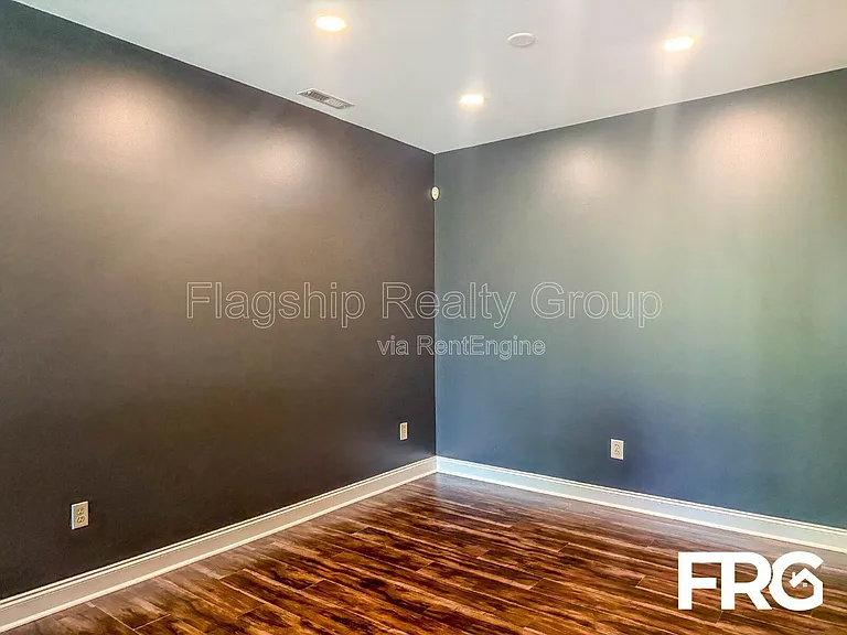 1935 Tara Ct #204 — Photo 14