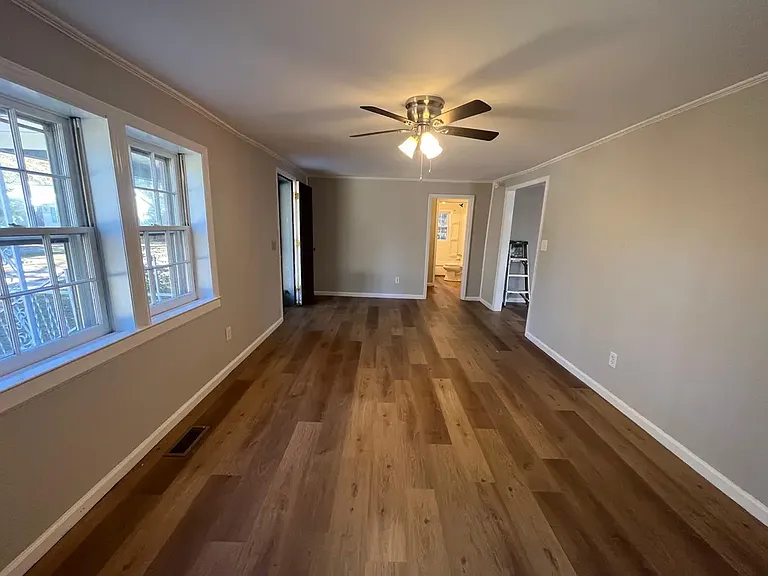 221 Howard Rd — Photo 60