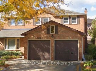 209 Nottingham Dr, Oakville, ON L6H4H7