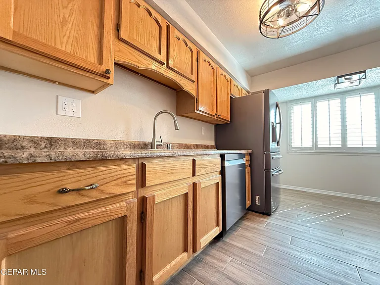 9321 Sorbonne Dr — Photo 16