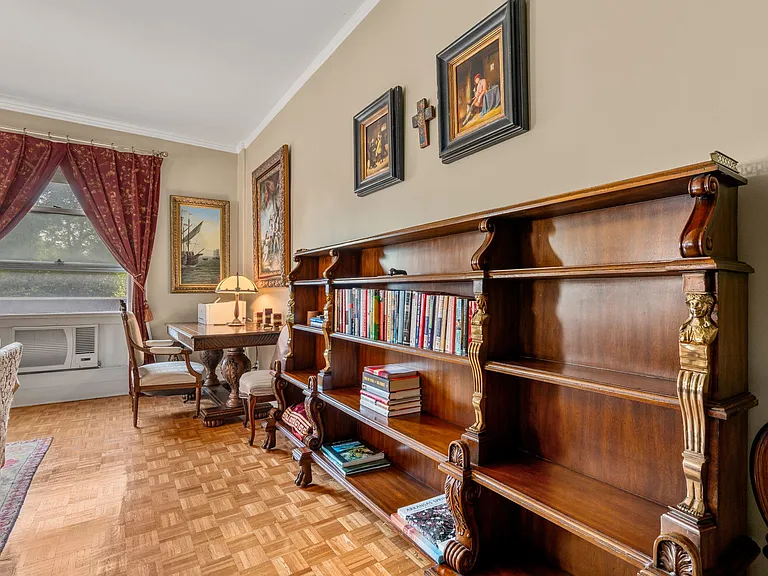 21 Beacon St #3H — Photo 5