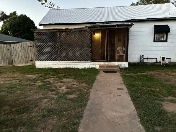 624 Howard St, Muskogee, OK 74401