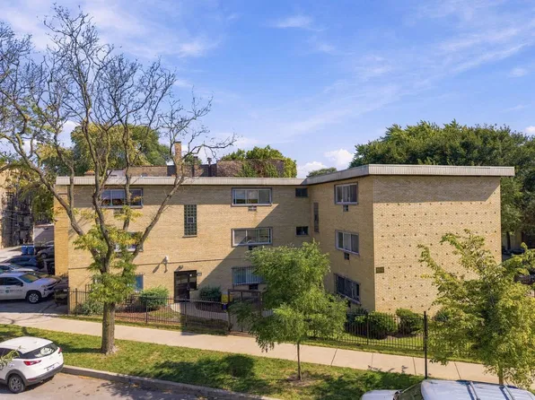 7603 N Greenview Ave APT 101, Chicago, IL 60626