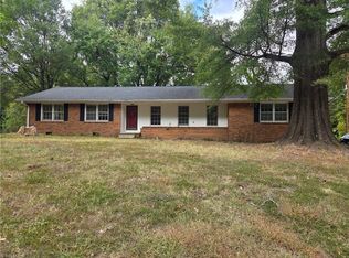 1917 Edgewood Ave, Burlington, NC 27215