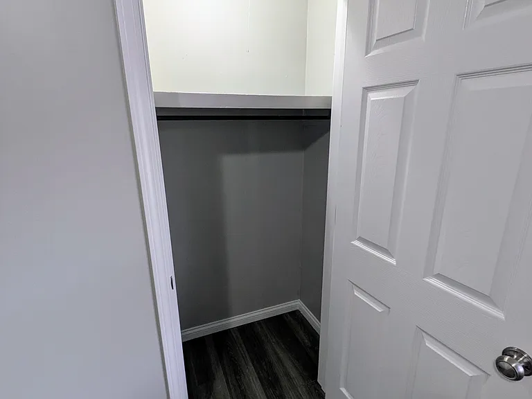 520 N Wilson Ave — Photo 24