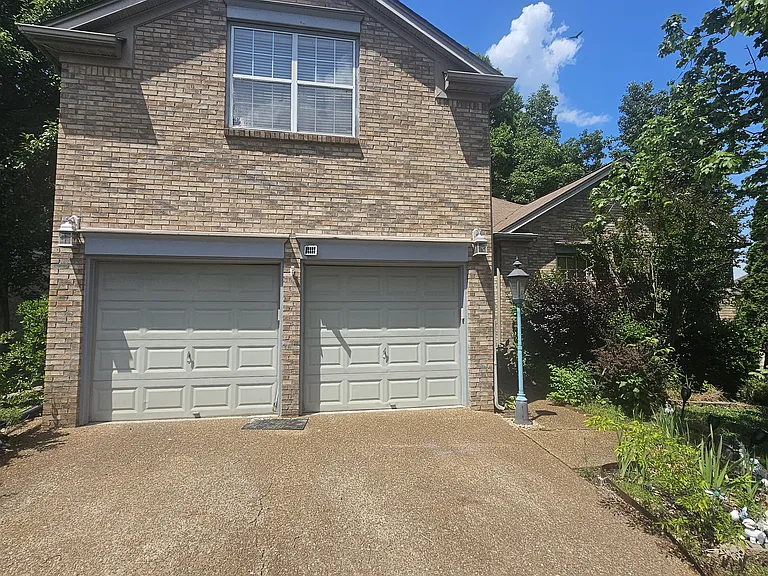 529 Forest Pointe Pl — Photo 4