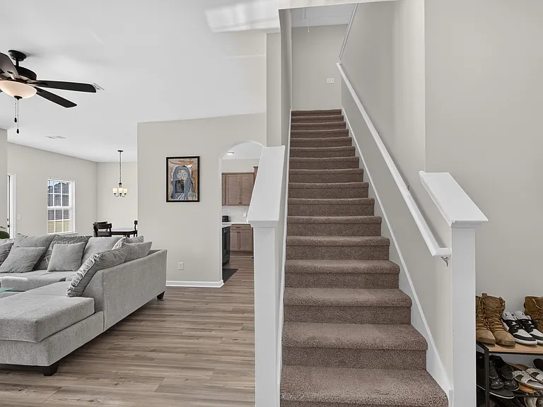118 Juniper Dr — Photo 24