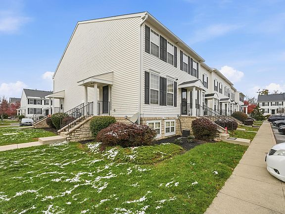 4th image of 327 Lost River Dr