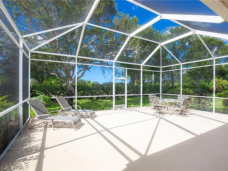 8635 Ibis Cove Cir — Photo 26