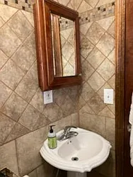 Rented by Apple Exclusive Realty Inc