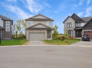 7387 Sherrilee Cres, Niagara Falls, ON L2H 3T4