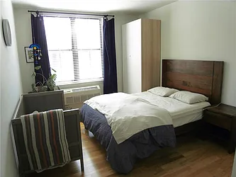 Rented by R New York