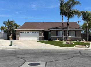 12100 Quiet Pasture Dr, Bakersfield, CA 93312