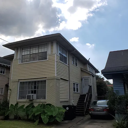 2216 Pine St Photo 1