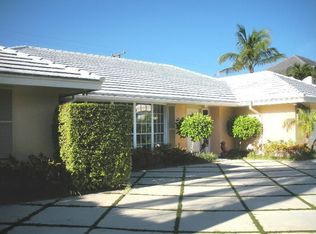 210 Ridgeview Dr, Palm Beach, FL 33480