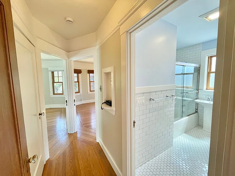 518 Staples Ave — Photo 13