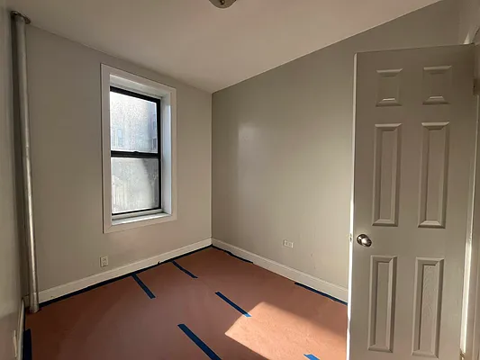 Rented by Premier One Realty LLC | media 10