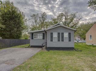 804 Jerome Ln, Cahokia, IL 62206