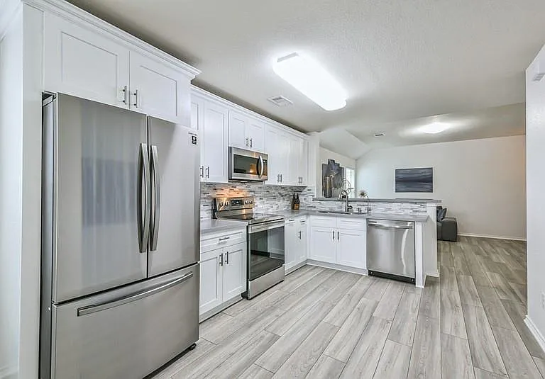 13706 Corken Way Ct — Photo 9
