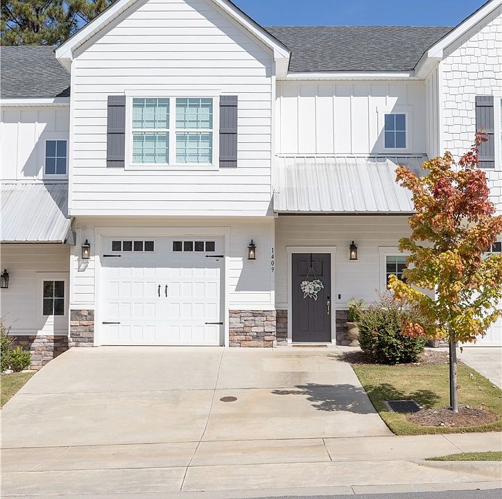 1st image of 1409 Gatewood Pl