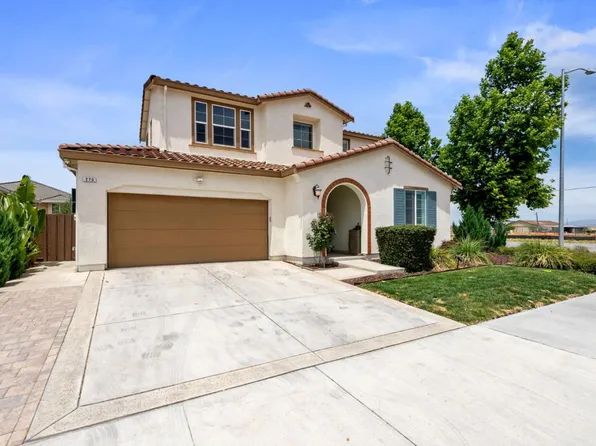 270 Vista View Ln, Hollister, CA 95023