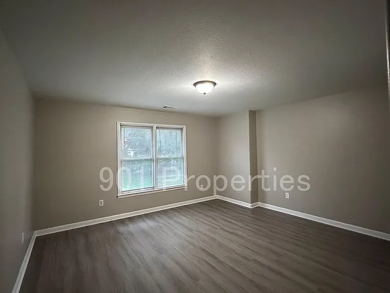 3777 Pavilion Cir — Photo 21