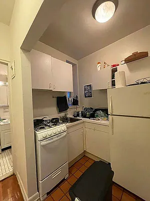 Rented by Oxford Property Group | media 16