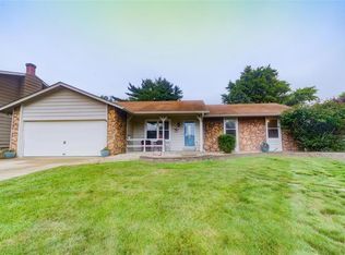 3818 Jackson Trl, Saint Peters, MO