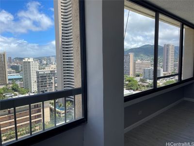 430 Lewers St #2105-21E, Honolulu, HI, 96815