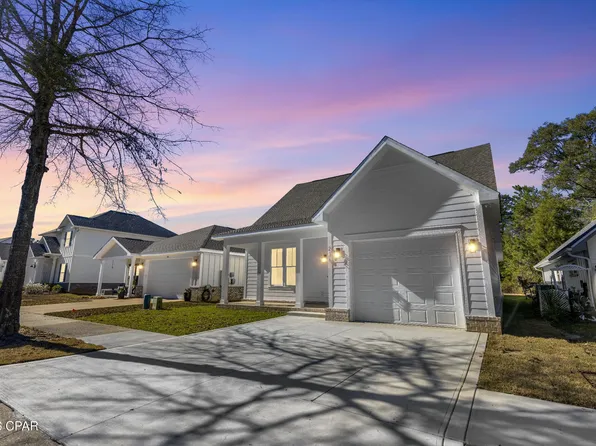 236 N Marsh Lndg, Freeport, FL 32439