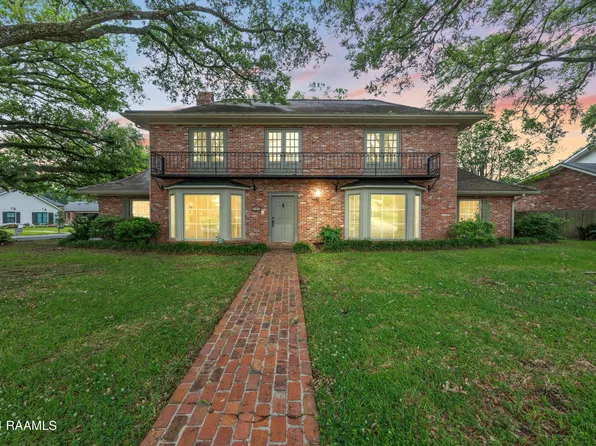 101 Stonehenge Rd, Lafayette, LA 70503