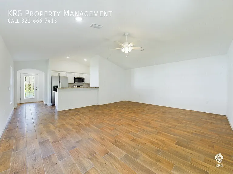 8364 SE 158th Pl — Photo 9