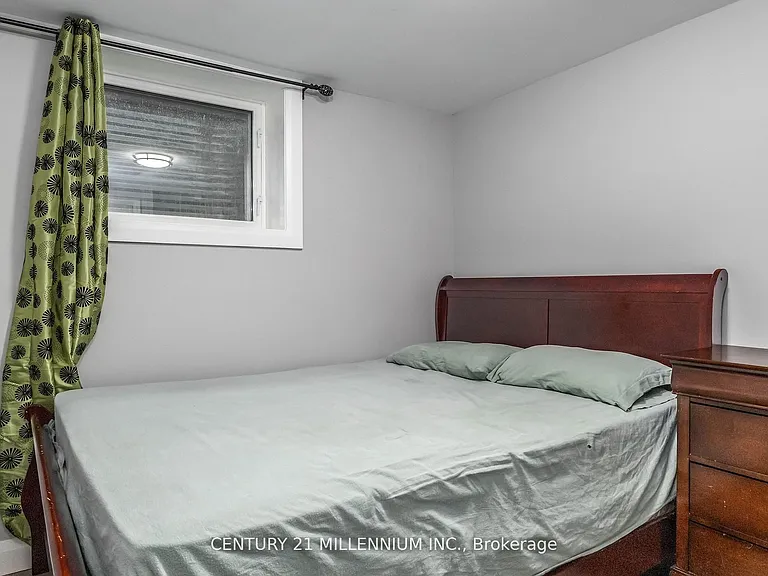 67 Coxworth Cres — Photo 12