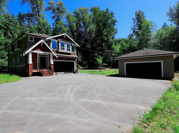 25982 Dewdney Trunk Rd, Maple Ridge, BC V4R 1Y4