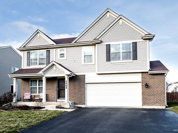 3rd image of 2405 Rockwood Dr
