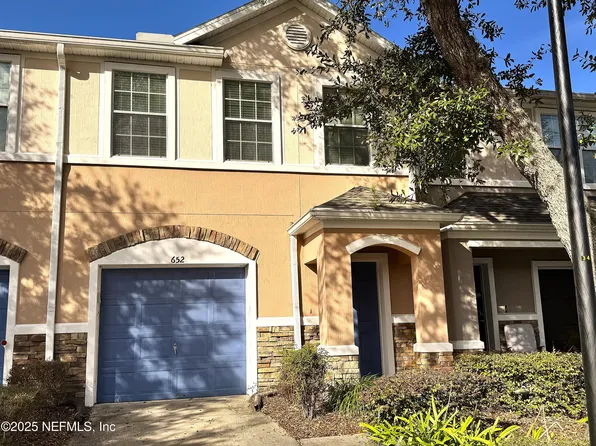 652 Crystal Way, Orange Park, FL 32065