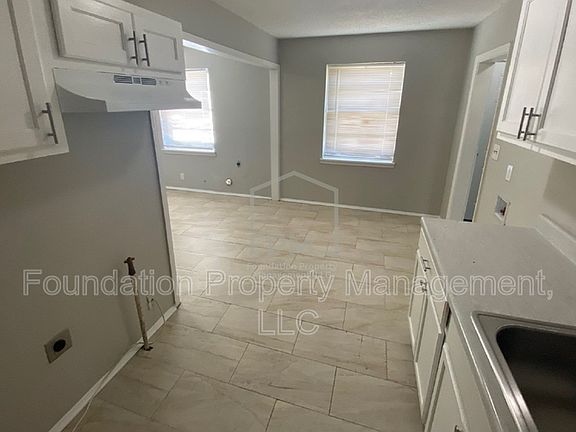 5th image of 5168 Neely Rd