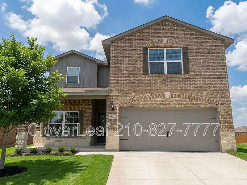 5 bed, 2.5 bath, 2543 sqft, $2,297 — Photo 2