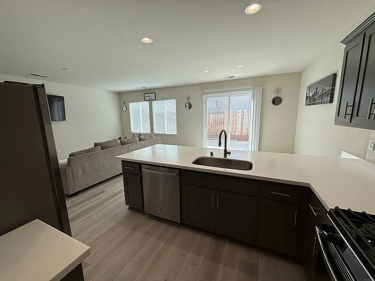 2720 Hawaiian Petrel Ave — Photo 10