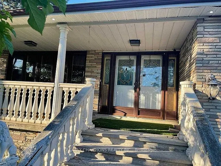 13869 Airport Rd — Photo 2
