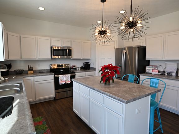 5th image of 6948 Sablecliff Way