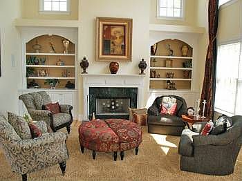 2nd image of 3268 Winthrop Cir