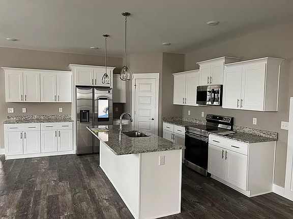 5th image of 2163 Welltown Ln