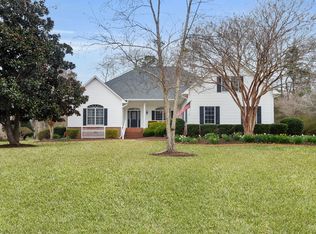 110 Arbon Ln, New Bern, NC 28562