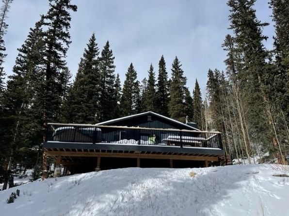 211 Bauxite Ln