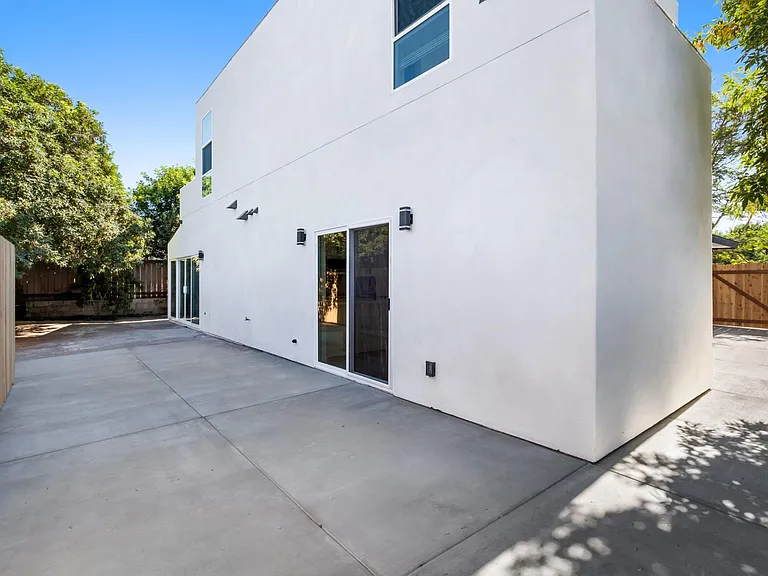 5247 Rincon St — Photo 5