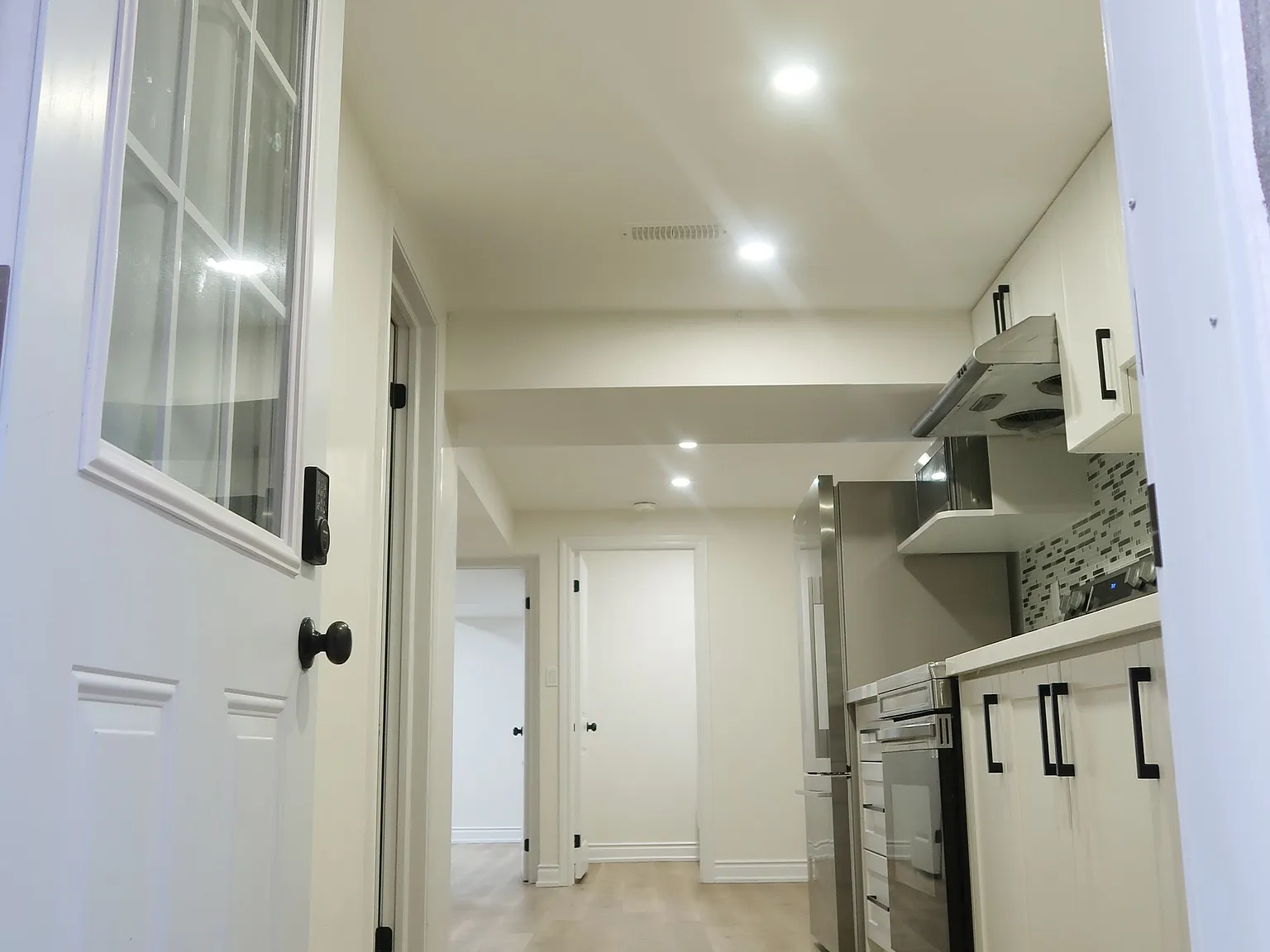 2 bed, $2,200 — Photo 4